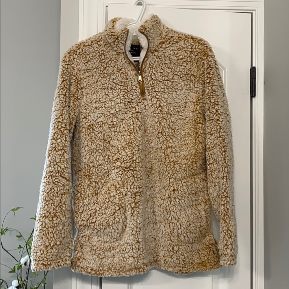 *NWT* Mustard Sherpa